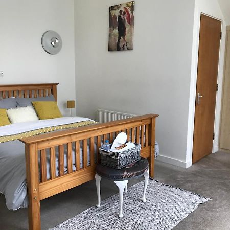 Hendon Central, Private Room Ensuite 런던 외부 사진